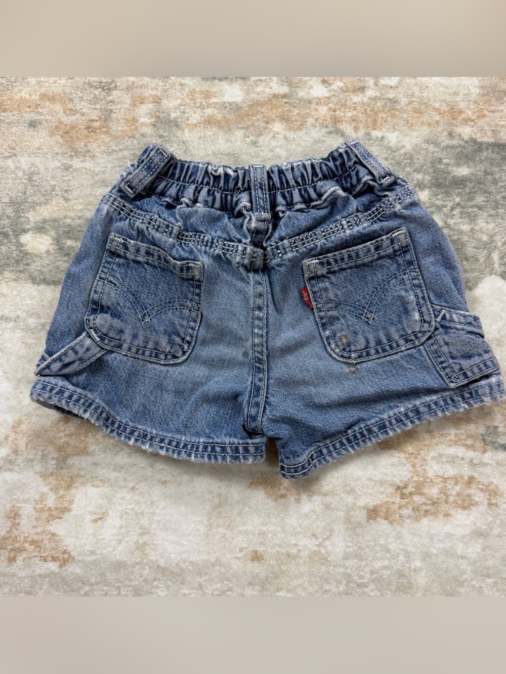 Vintage Y2K 2000 Girls Levi’s denim carpenter shorts size 4